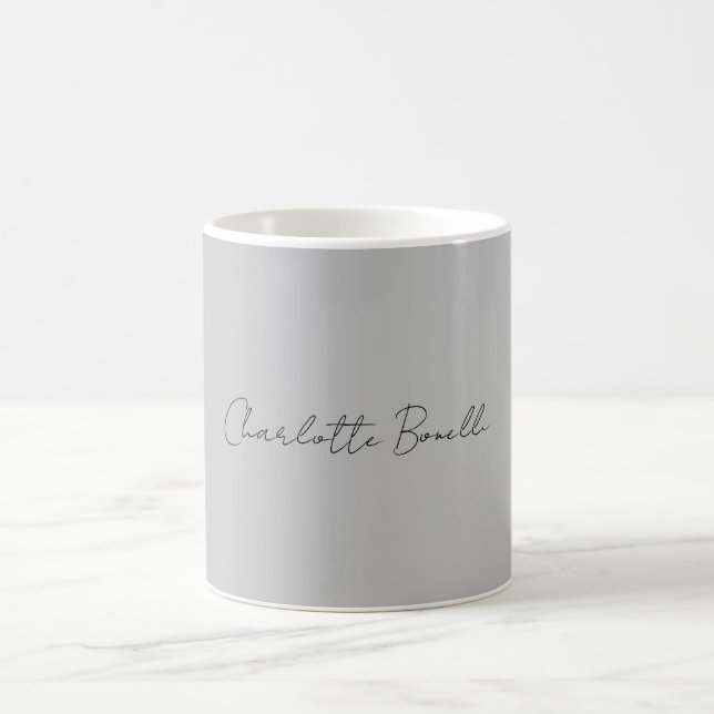 Caneca De Café Cinza de Nome de Script Manuscrito Minimalista (Centro)