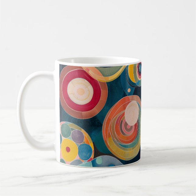 Caneca De Café Círculos de meio século no estilo de Hilma af Klin (Esquerda)