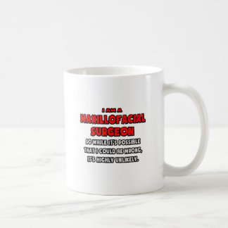 Caneca De Café Cirurgião maxilofacial... Muito improvável