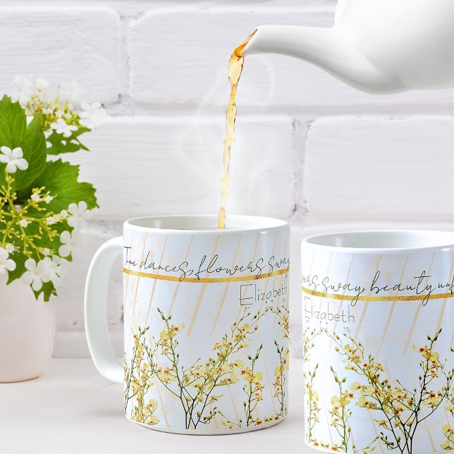 Caneca De Café Citação do Ouro Branco Romântico e Flores Amarelas (Criador carregado)