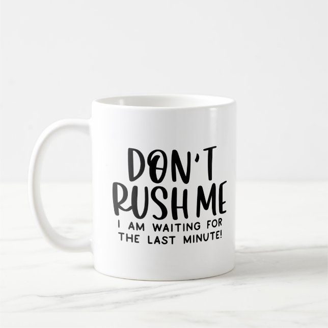 Caneca De Café Citação do Trabalho Sarcástico - Esperando pelo Úl (Esquerda)