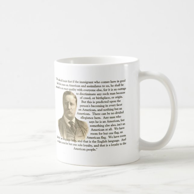 Caneca De Café Citações de Teddy Roosevelt (Direita)