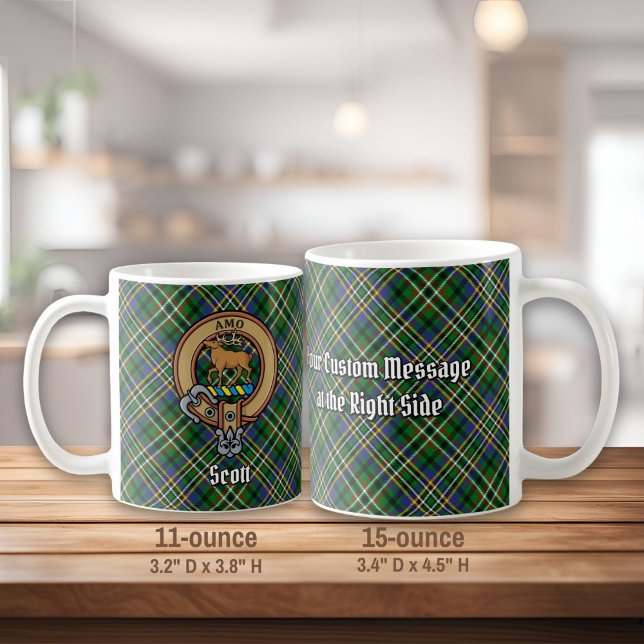 Caneca De Café Clan Scott Crest sobre Green Tartan (Criador carregado)