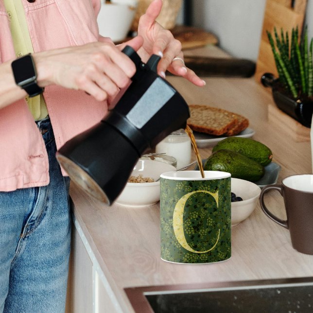 Caneca De Café Clássico Elegante Floral Monograma C verde w/frase (Criador carregado)