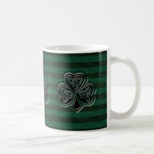 Caneca De Café Clássico irlandês sortudo personalizado