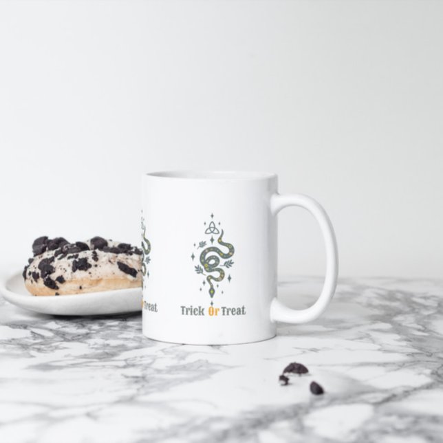 Caneca De Café Cobra do Halloween, Símbolos das Bruxas (Criador carregado)