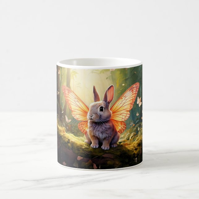 Caneca De Café Coelhinho branco numa floresta encantada (Centro)