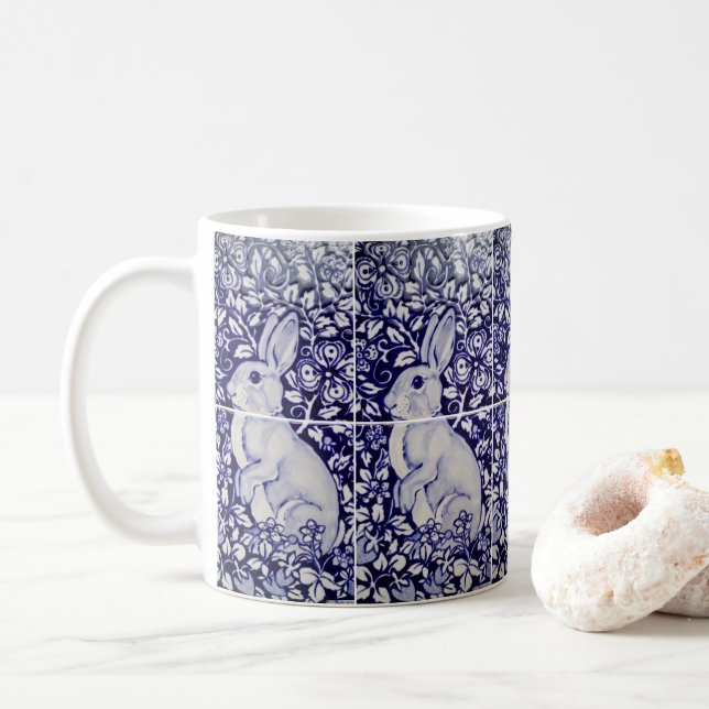 Caneca De Café Coelho Branco marinho Azul e Morangos Doce (Com Donut)