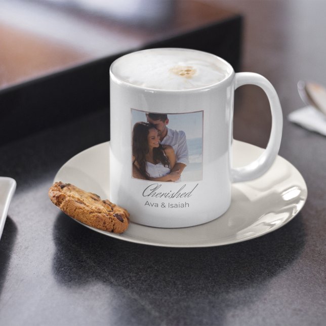 Caneca De Café Coffee Coffee Mug Frame (Coffee mug with framed photo design, soft watercolor border, and script word Cherished.)