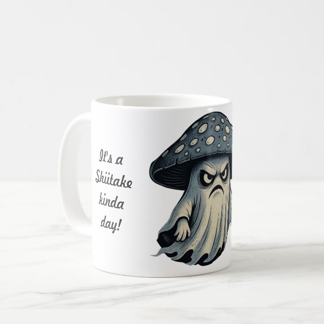Caneca De Café Cogumelo Assassino – Fantasma Assustador com Faca (Frente Esquerda)