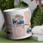 Caneca De Café Colagem de Fotografias Personalizada do Amor 7 pel<br><div class="desc">Celebre a mãe com um design eterno e elegante que é tão especial quanto ela! Esta caneca de colagem fotográfica soletra "MOM" em blocos de pasta macia, enquadrando lindamente seus momentos familiares favoritos. O delicado roteiro "Nós te amamos!" acrescenta um toque sincero, fazer-o como um perfeito guardião para o café...</div>