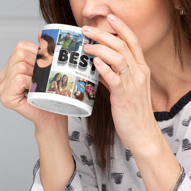 Caneca de Café Colagem de Fotos de Amizade das Mel (Our mugs are like your best friend – always there to hold your secrets.)