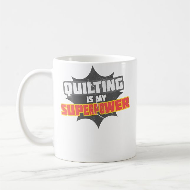 Caneca De Café Colchar é Meu Superpoder 	 Camiseta Avó que Colcha (Esquerda)