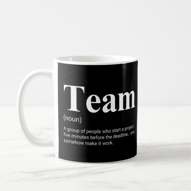 Caneca De Café Colegas e Colegas Engraçada Definição de Equipe (Esquerda)