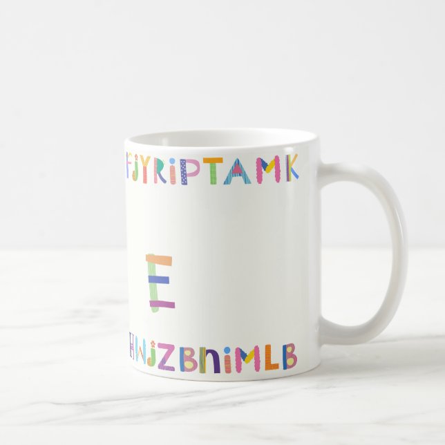 Caneca De Café Colorful and Playful Alphabet Design (Direita)
