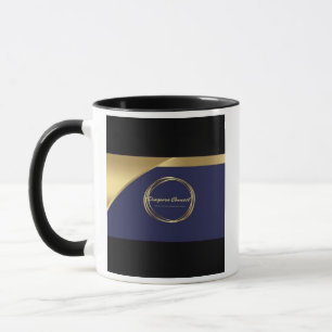 Caneca de café com alça.