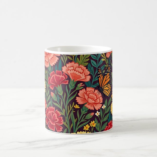 Caneca de Café com Borboleta Monarca e Cravos Abst (Centro)