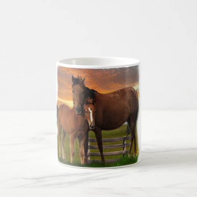 Caneca de café com cavalos e pônei (Centro)