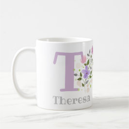 Caneca de café com design floral com o nome Theres