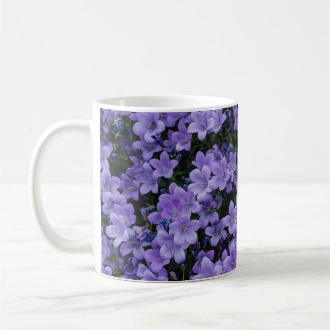 Caneca de Café com Flores Roxas Lindas (Esquerda)