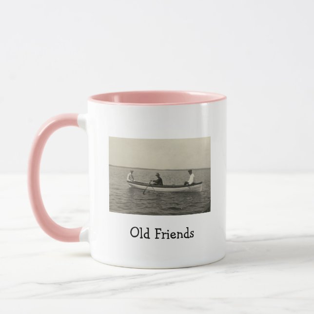 Caneca de café com foto antiga de amigos navegando (Esquerda)