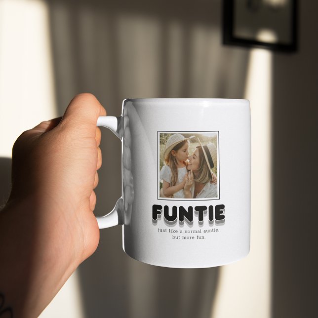 Caneca de Café com Foto da Tia Funtie Moderna (Criador carregado)