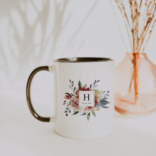 Caneca de Café com Monograma Floral de Outono em A