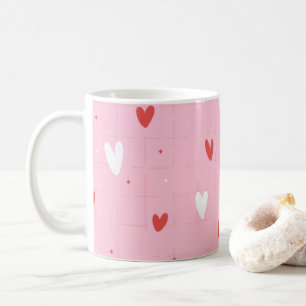 Caneca de Café com Padrão de Corações Rosa e Verme