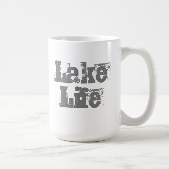 caneca de café com vida no lago (Direita)