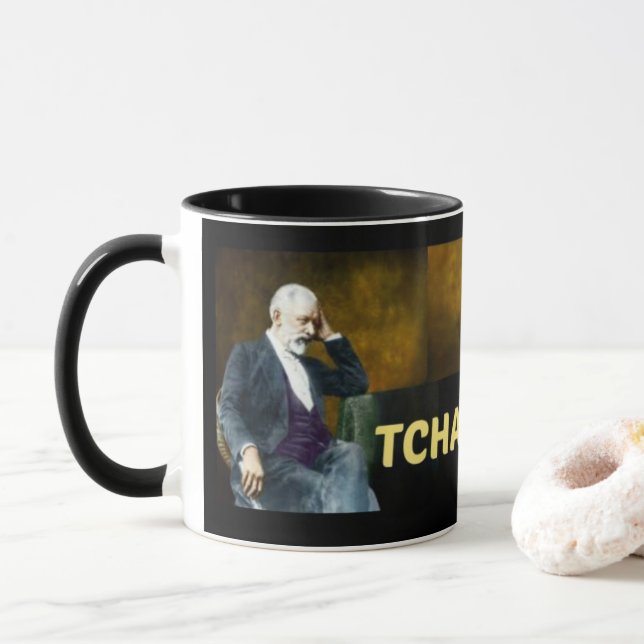 CANECA DE CAFÉ CÓMICO DE TCHAIKOFFEE (Com Donut)