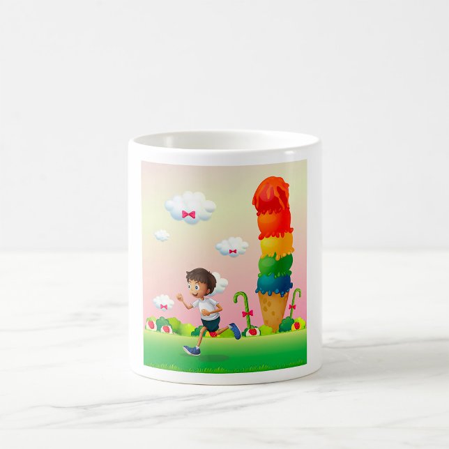 Caneca De Café Cone de Sorvete Fantasia com o Feliz Garoto Corren (Criador carregado)