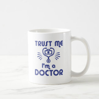 Caneca De Café Confie em mim, sou médico