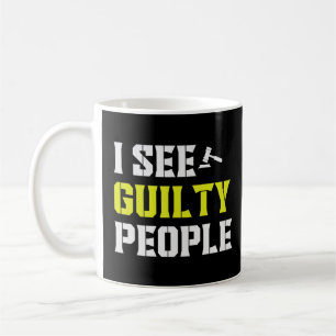 Caneca De Café Consulte Oficial de Correção Pessoas Culpado