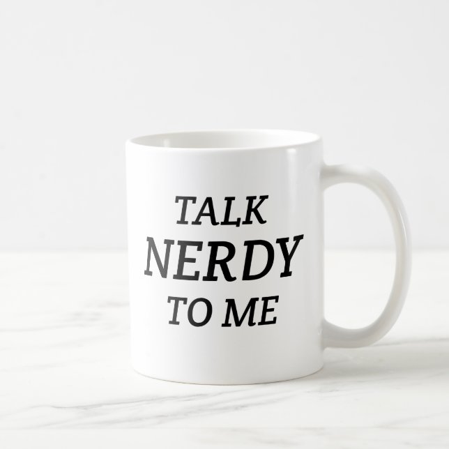 Caneca De Café Conversa Nerdy a mim (Direita)