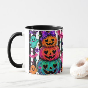 Caneca de café cor-de-rosa assustadoramente fofa d