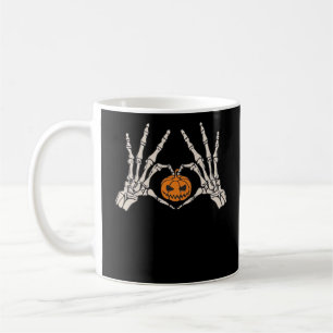 Caneca De Café Coração Da Mão E Pumpkin Engraçado Hallow