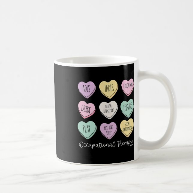 Caneca De Café Corações de Conversa de Terapia Ocupacional no Dia (Direita)
