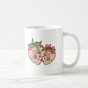 Caneca De Café Corações de Morango em Patchwork Arte Fofo e Sedut