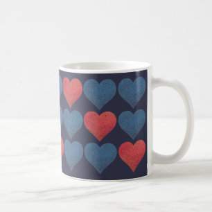 Caneca De Café Corações Vermelhos e Azuis com Padrão