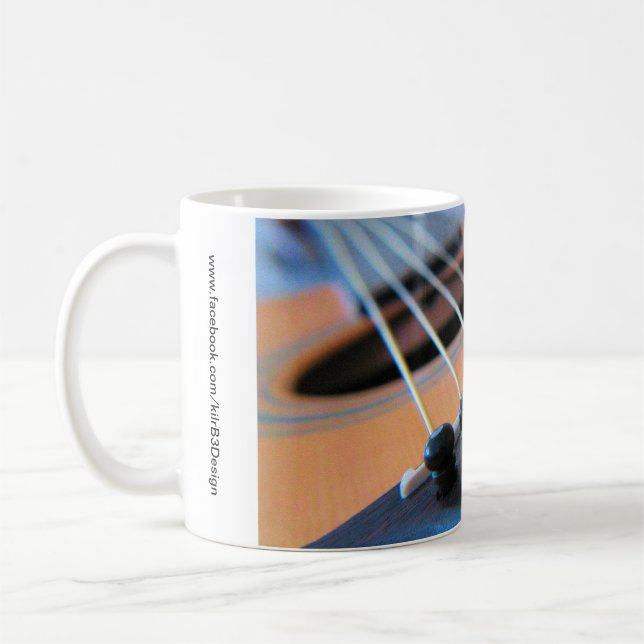 Caneca De Café Cordas de Violão - Mantenha a Música Jogando Mug (Esquerda)