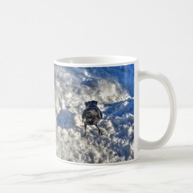 Caneca De Café Corvo Negro em Foto de Neve (Direita)