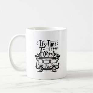 Caneca De Café Cotação de Carro Preto Atrai Sobre "Aventura"