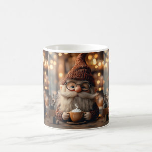 Caneca De Café Cozy Gnomo aproveitando uma taça de cacau quente