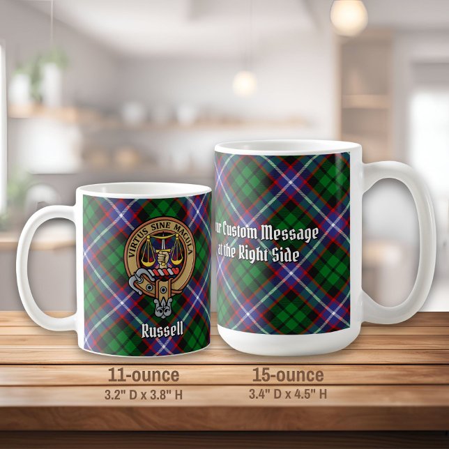 Caneca De Café Crest do Clã Russell sobre Tartan (Criador carregado)