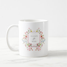 Caneca De Café Crest Monograma de Casamento Caprichoso no Jardim