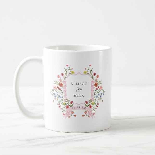 Caneca De Café Crest Monograma de Casamento no Jardim Caprichoso (Esquerda)