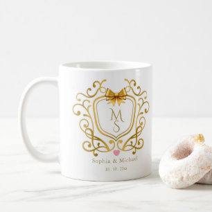 Caneca De Café Crestão de Monograma Dourado Elegante Casamento Pe