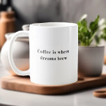 Caneca De Café Criação de Sonhos de Café de Cotação Motivacional<br><div class="desc">Ponha o café da manhã ou o chá da noite no abraço quente das suas memórias mais queridas com a nossa caneca fotográfica. Esta caneca extraordinária não é apenas uma embarcação para as vossas bebidas favoritas; é uma viagem através da história da vossa família, lindamente capturada em 11 fotos quadradas...</div>