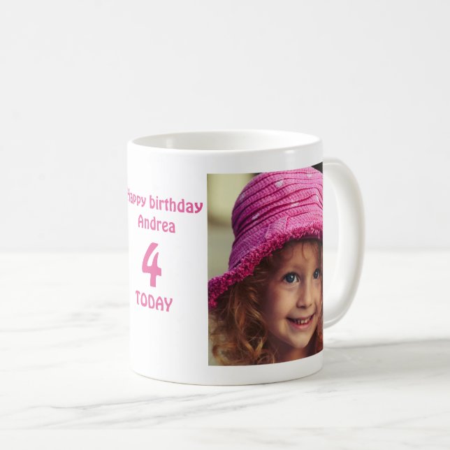Caneca De Café Crianças com Idade e Fotos Personalizadas Aniversá (Frente Esquerda)