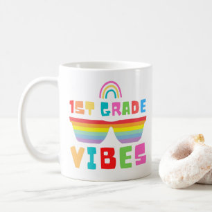 Caneca De Café Crianças Vibes da 1ª Série - Volta às Aulas da Pri